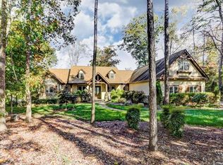 8008 Lake Providence Dr, Weddington, NC 28104