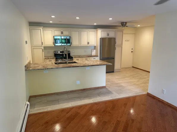 1250 Golden Cir, Golden, CO