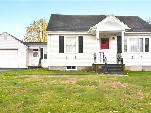 19 Lepes Rd, Tiverton, RI 02878