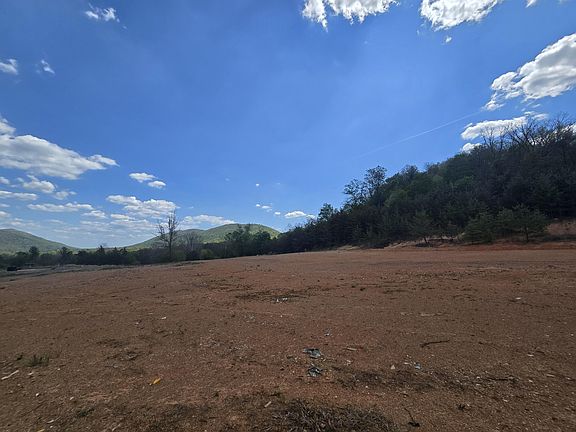 4th image of W Indian Valley Rd
