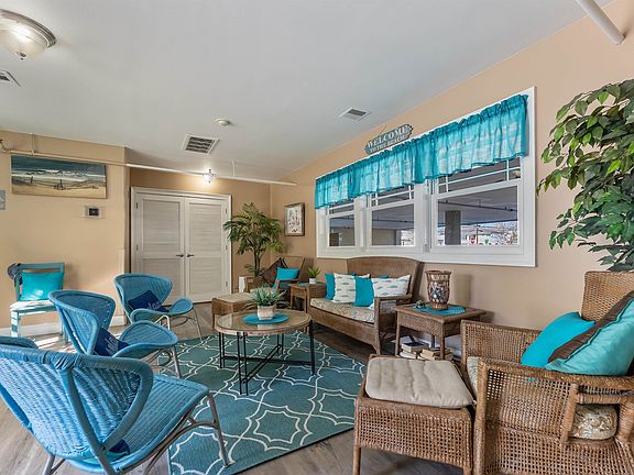 4th image of 5501 Atlantic Ave Unit 208