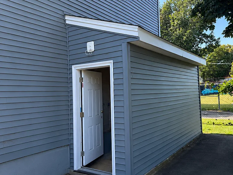 28 McMillen St — Photo 10