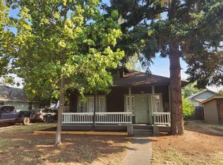 521 W 2nd St, Medford, OR