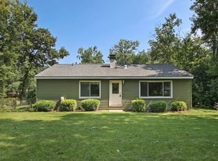 170 Hilldale Ln, Port Barrington, IL 60010