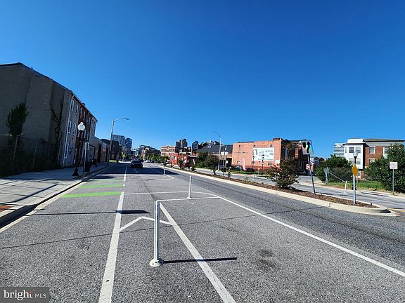 4th image of 117 S Central Ave