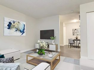 119 Mount Pleasant Dr #7, Camrose, AB T4V 2M8