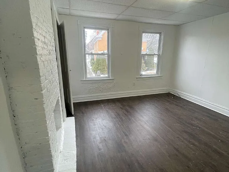 126-136 S Spring Ave #128 — Photo 21