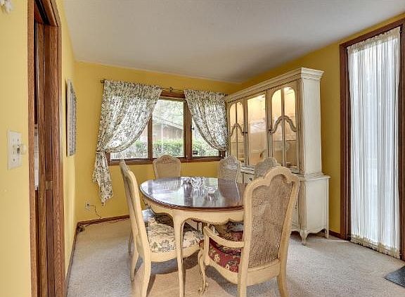 5th image of 4842 Northrop Dr