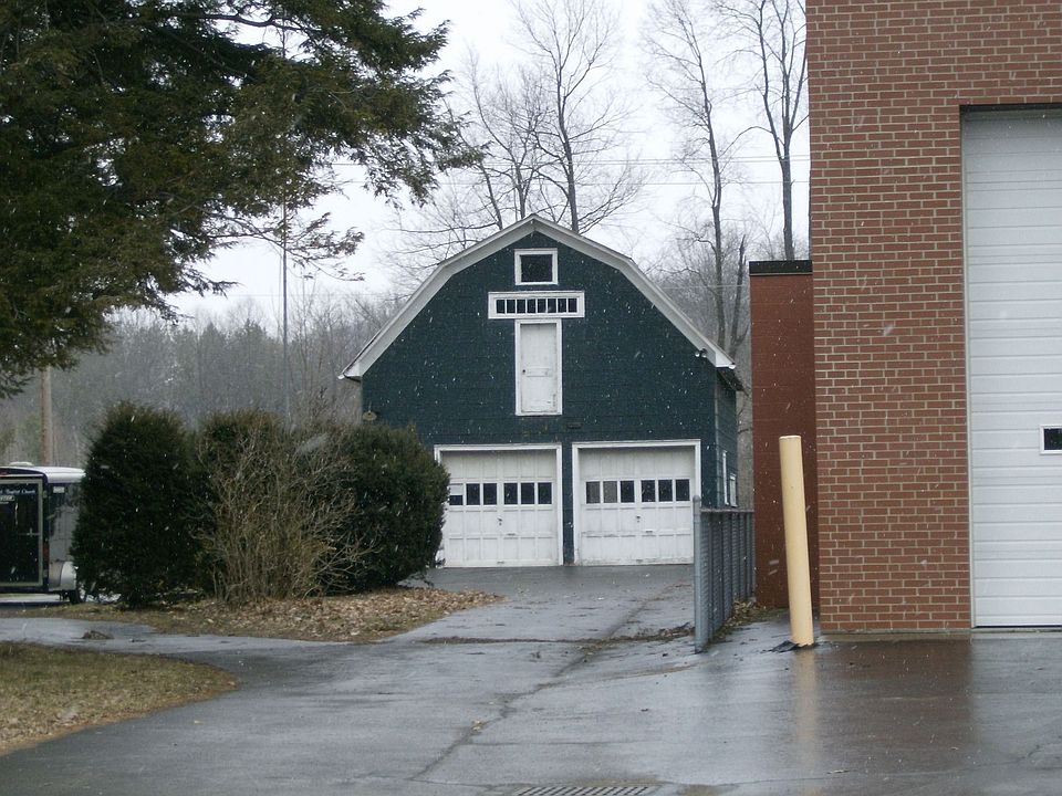 2nd image of 1316 Olean Portville Rd