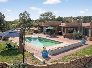 159 El Rey Dr, Corrales, NM 87048