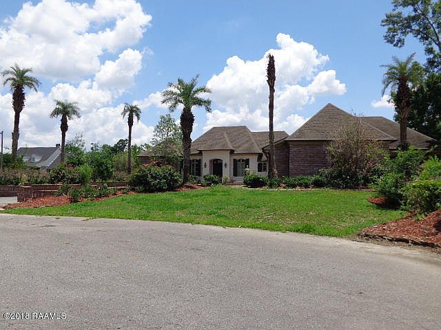 1st image of 8811 Oak Creek Ln