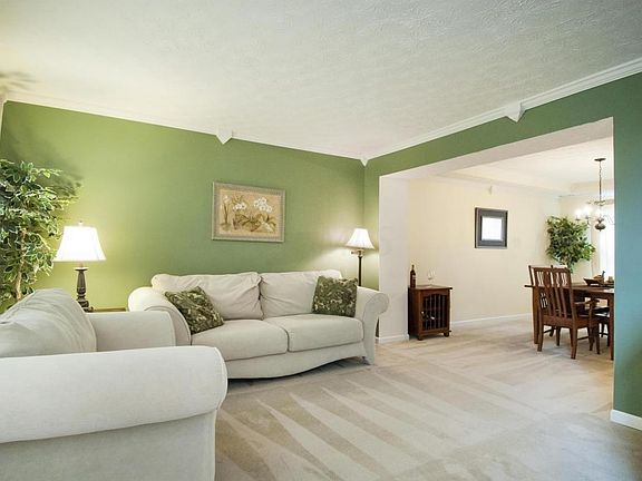 3rd image of 767 Village Park Dr