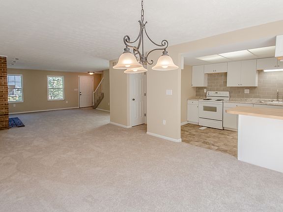 3rd image of 2825 Red Lion Ct