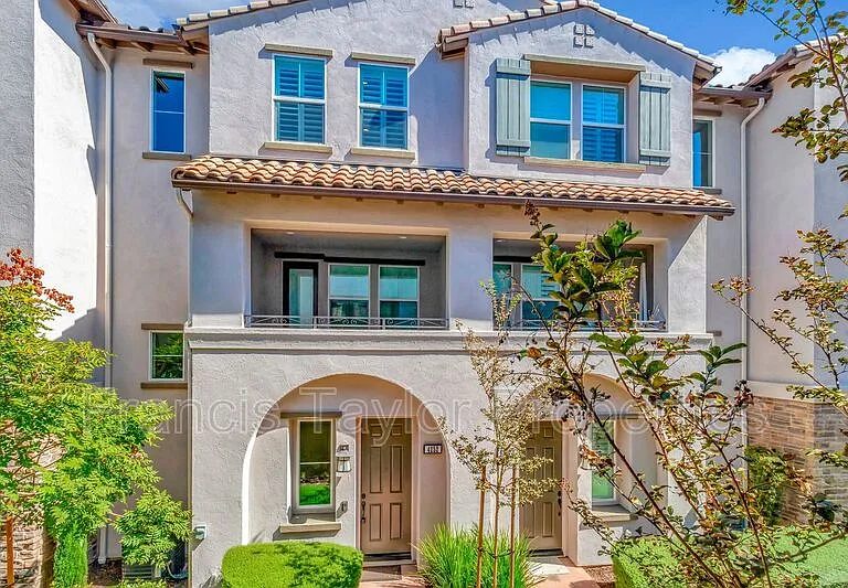4252 Mission Ranch Way — Photo 1