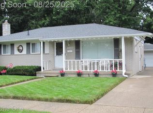 34038 Kennedy St, Westland, MI