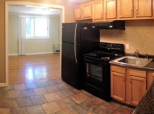 10 Burnham St APT 3, South Portland, ME 04106