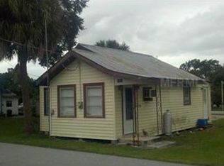 1340 Gilbert Ave, Sarasota, FL 34239