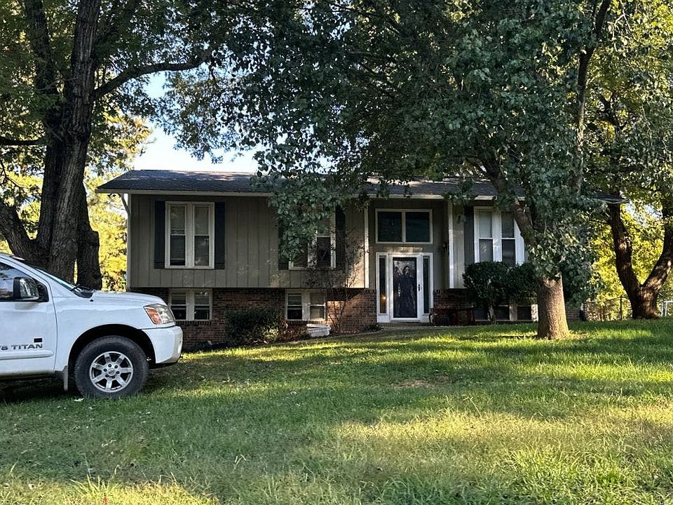 1st image of 1874 Bluebird Cir