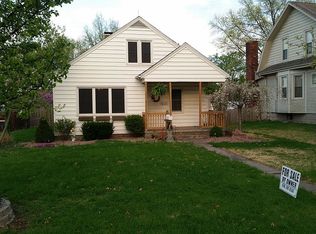 612 Locust St, Red Bud, IL 62278