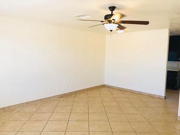 5th image of 4233 N 48th Dr