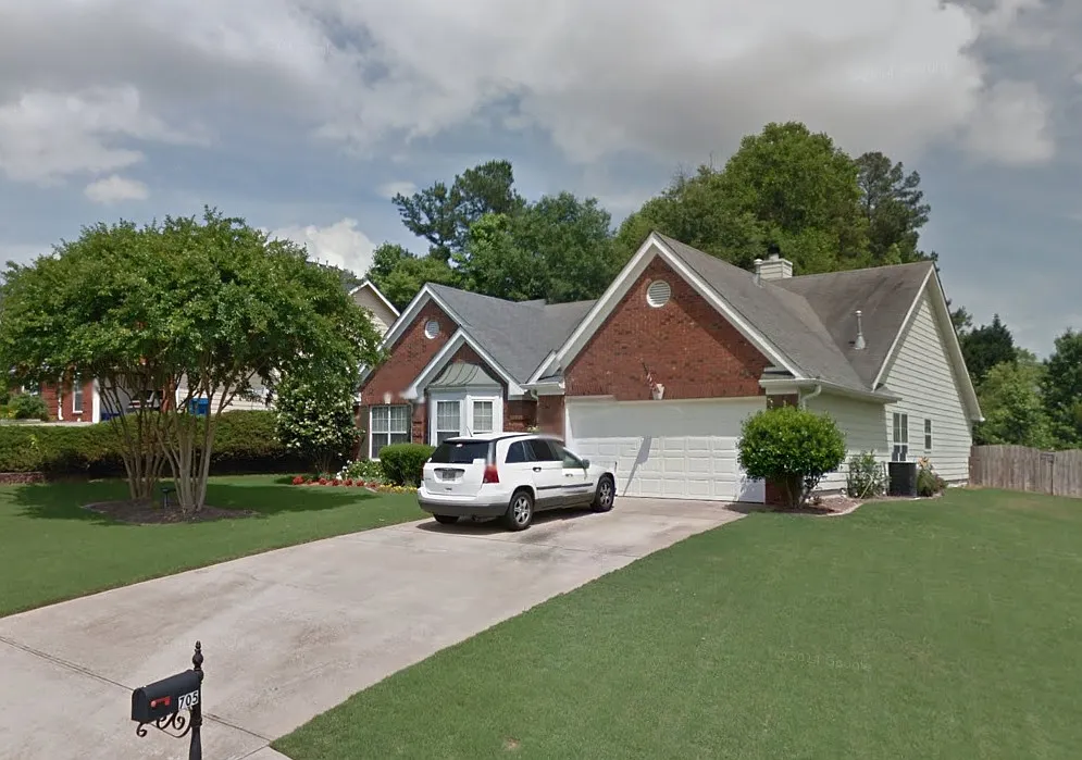 705 Georgian Hills Dr photo 1
