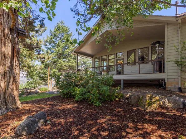 10509 Waxwing Ct, Klamath Falls, OR 97601