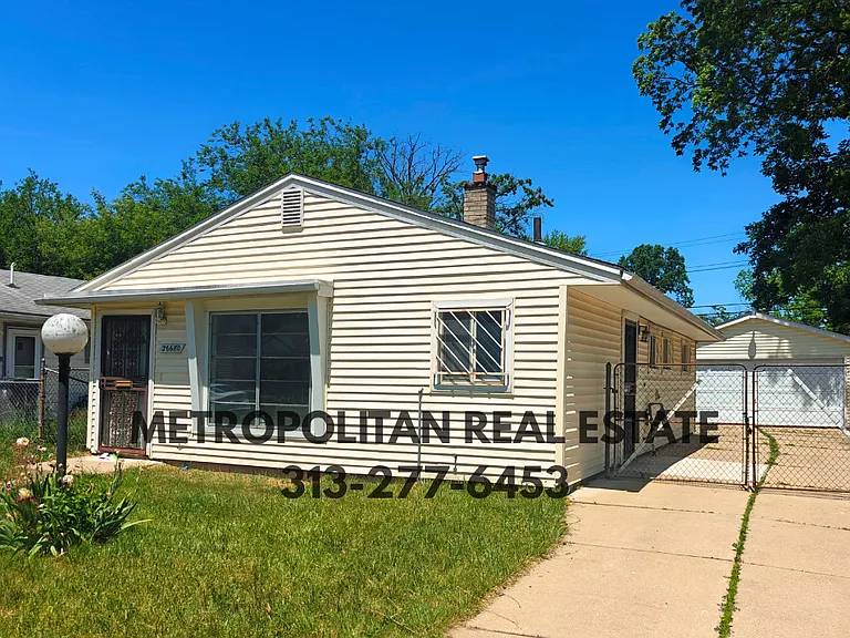 26680 Penn St — Photo 1