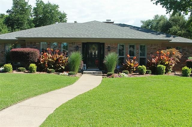 1st image of 314 Canyon Valley Dr