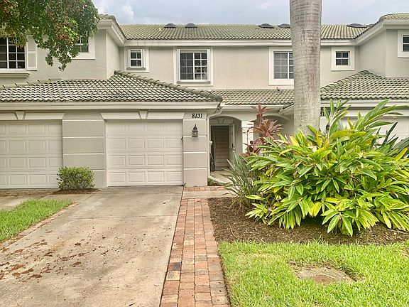 2nd image of 8131 Pacific Beach Dr