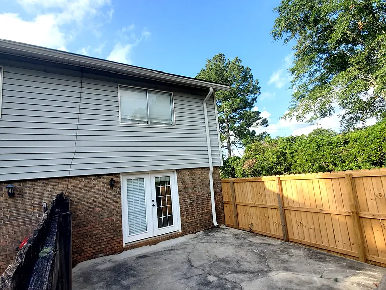 6527 Old Shell Rd #18 — Photo 9