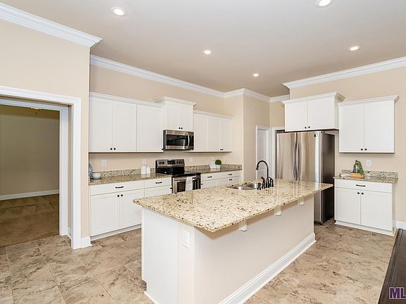 4th image of 20978 High Plains Dr