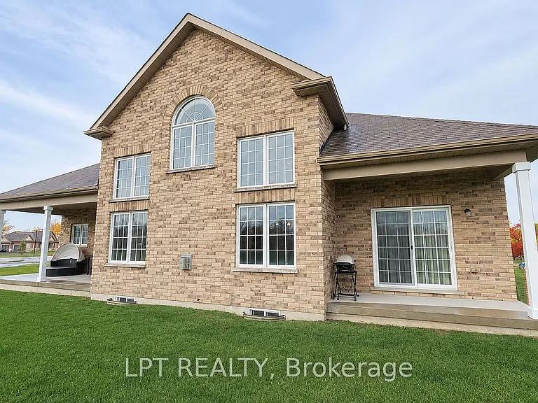 12 Plowright Rd #LEASE — Photo 31