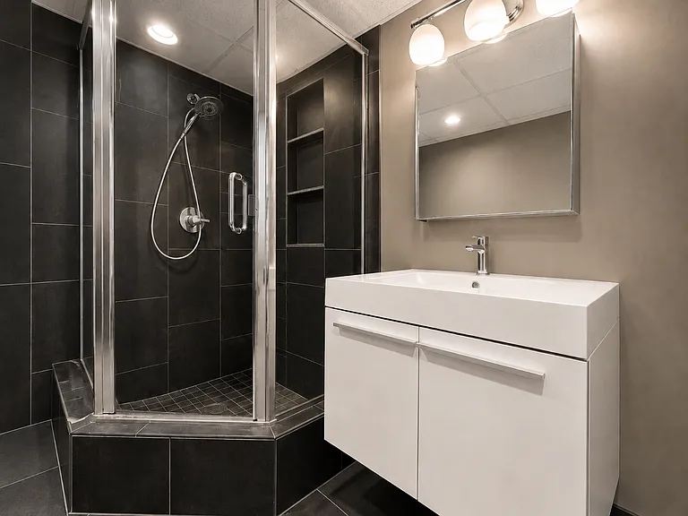 2511 Meade Ct — Photo 10