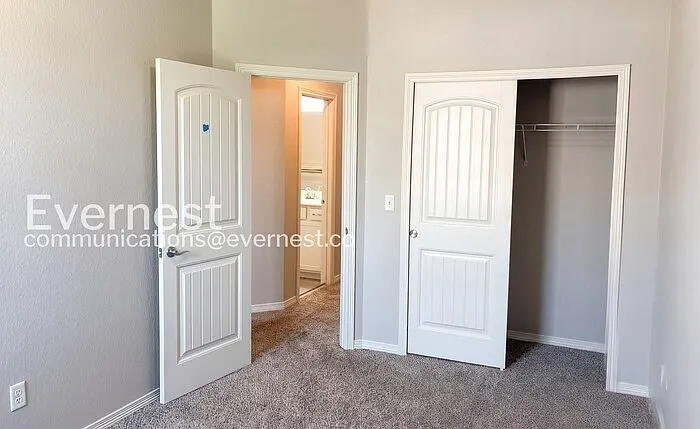 1689 Grand Ave #4 — Photo 10