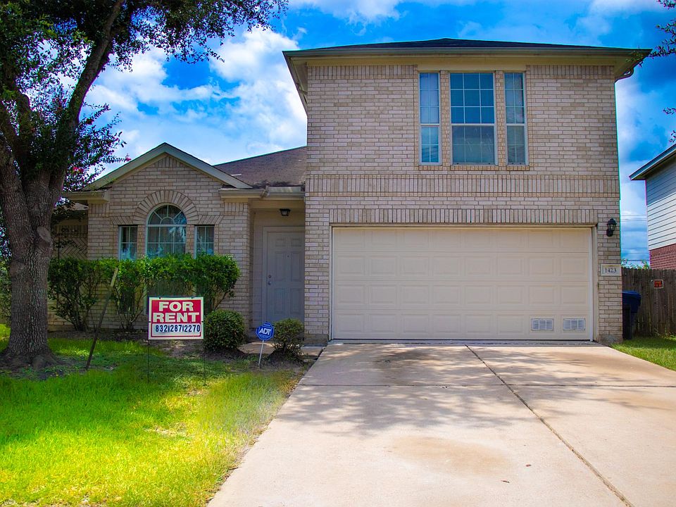 1st image of 1423 Acorn Ct