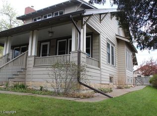 20 E Wentworth St, Newcastle, WY 82701