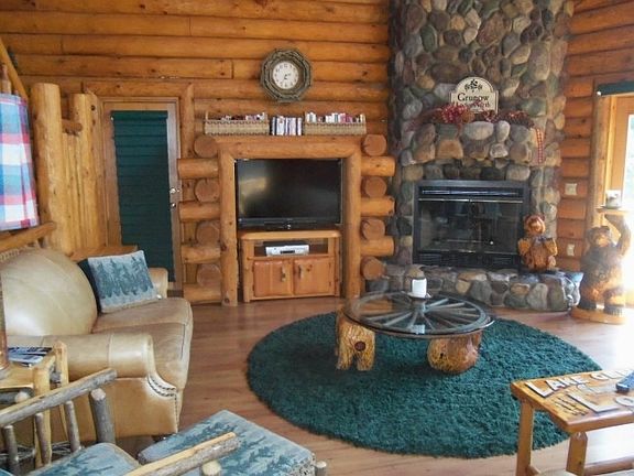 2nd image of 517 Barnum Bay Trl