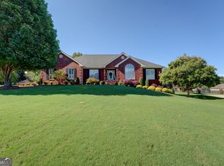 1247 Bent Creek Dr, McDonough, GA 30252