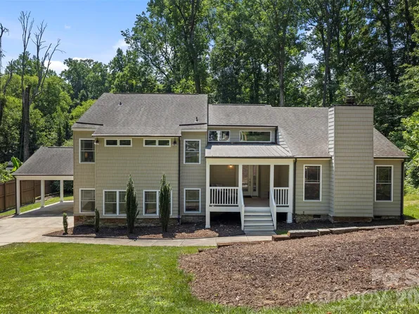 6219 Fair Valley Dr, Charlotte, NC 28226