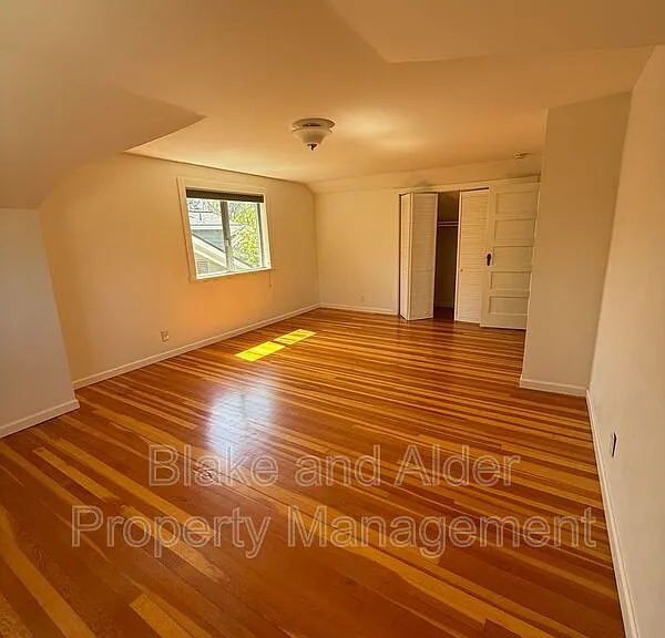 2825 NE 27th Ave — Photo 24