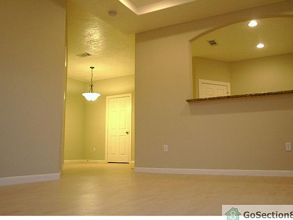 4th image of 1116 Charles St #A & B