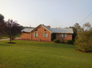 10273 Main St, Whitesville, KY 42378