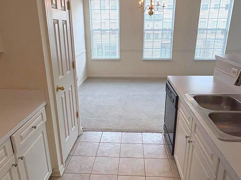 2664 Manhattan Pl #305 — Photo 13