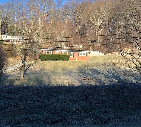 5th image of 46 Hokie Hill Dr