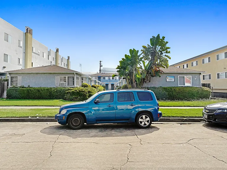 820 S Osage Ave #E — Photo 4