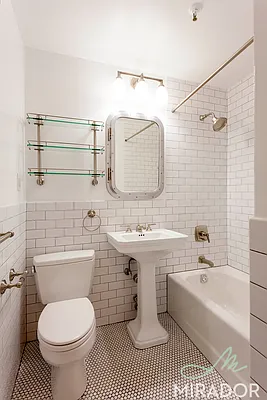 Rented by Mirador Real Estate | media 15