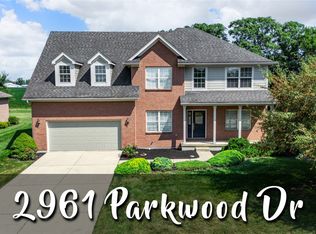 2961 Parkwood Dr, Troy, OH 45373