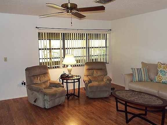 4th image of 11 Quails Run Blvd #11201