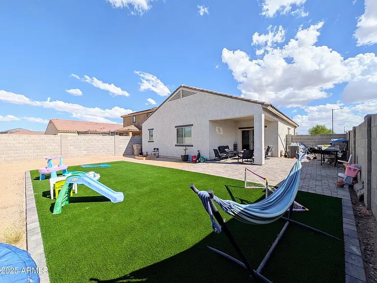24458 W Verlea Dr — Photo 47