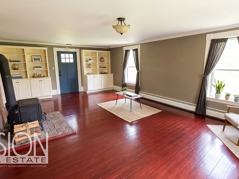 928 Mount Philo Rd — Photo 16